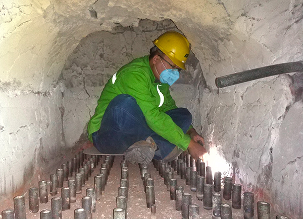 1583392331144546.jpeg 一班高偉在返料器工作.jpg