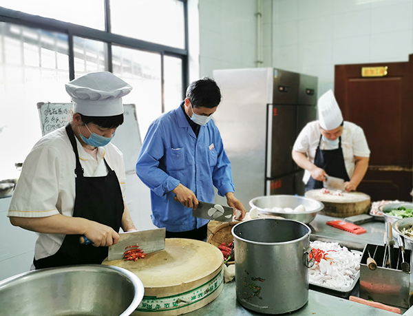 1590569719531677.jpeg 0de386e0143d65da95dcaf8f708cb31.jpg