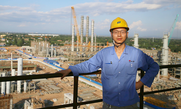 1590570460719353.jpeg 李曉鋒照.jpg