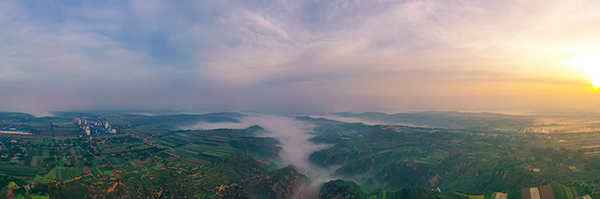 1590976347832475.jpeg 如夢如幻新民塬000.jpg