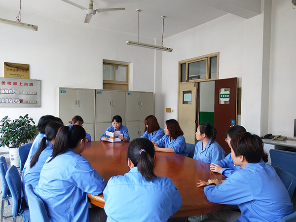 1591149195237497.jpeg 運行二班組織學習.jpg