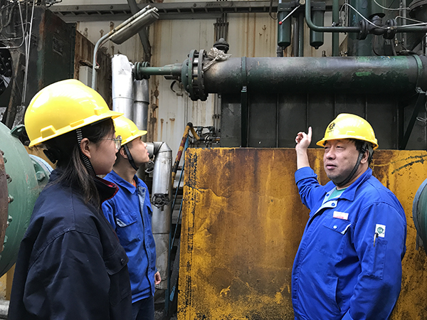 1605257718992572.jpeg 檢修現場抓培訓1.jpg