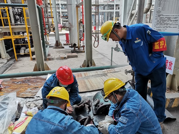 1605692366967798.jpeg 上午8點40分,205汽動泵現場.jpg