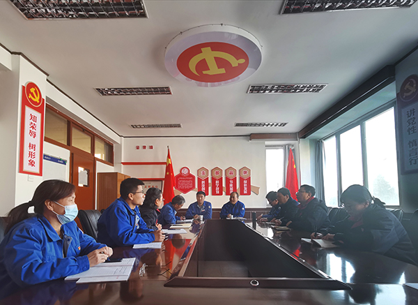 1608880290603432.jpeg 王書記到科技發(fā)展部黨支部講黨課.jpg