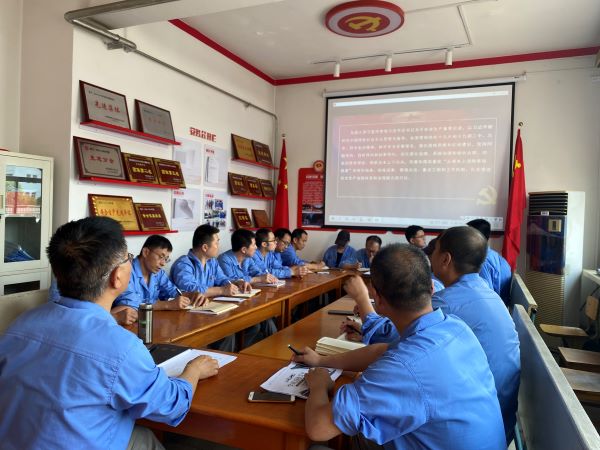 1625010578290255.jpeg 黨建安全1.jpg