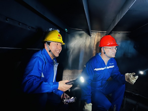 1652239971543629.jpeg 汽提塔內部.jpg