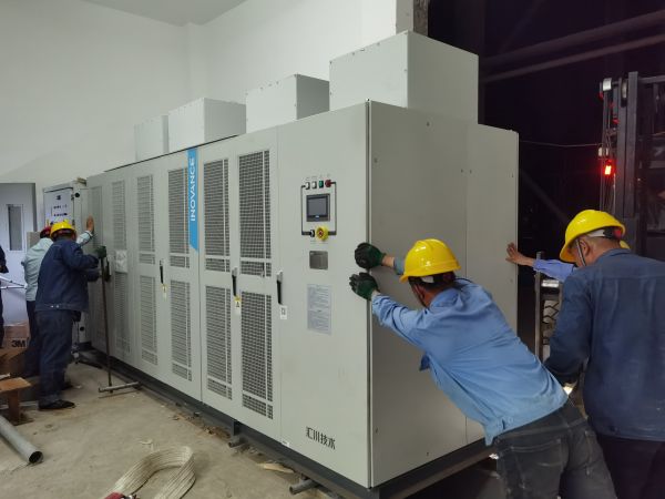 1684107559483197.jpeg 5月13日晚,變頻改造小組日夜奮戰進行變頻升級改造.jpg