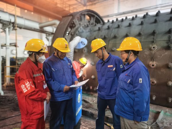 1697680572788327.jpeg 大檢修期間動火作業票證的檢查.jpg