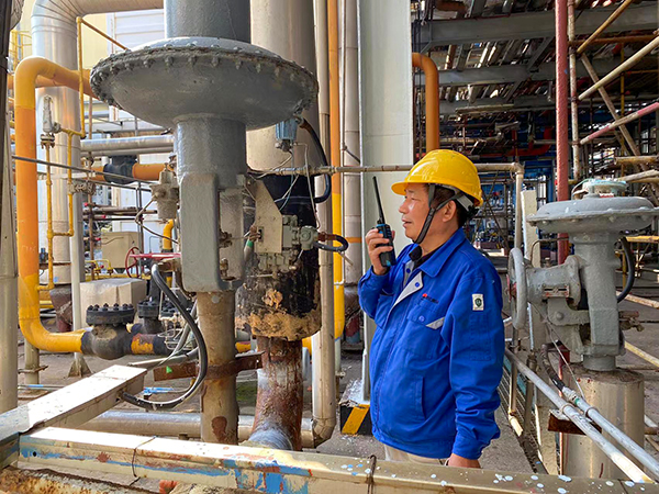 1698219395551952.jpeg 氣化合成工段一二期檢修現場和中控室聯校調節閥 寧生修.jpg