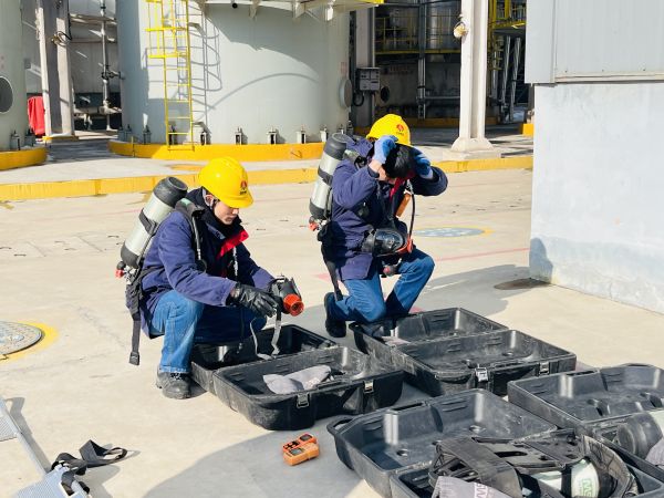 危險化學品泄露 應急演練2.jpg