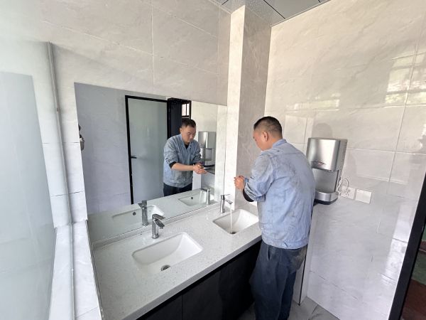 1715061996781907.jpeg 干凈整潔的衛(wèi)生間3.jpg