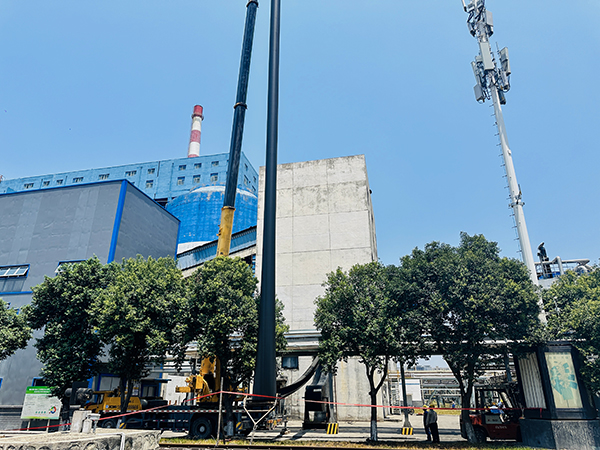 1720077216455499.jpeg 7月2日下午,管式帶新皮帶吊裝現(xiàn)場(chǎng).jpg