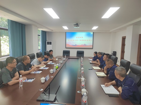 1723508658827615.jpeg 雙方進(jìn)行熱烈交流.jpg