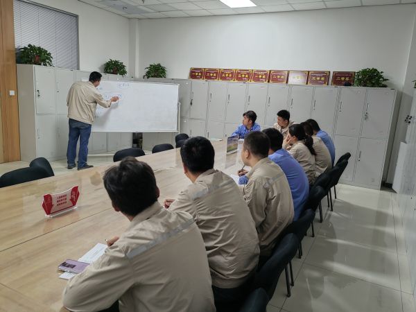 1724200789423272.jpeg 懂會能期間組織車間內部自主授課.jpg