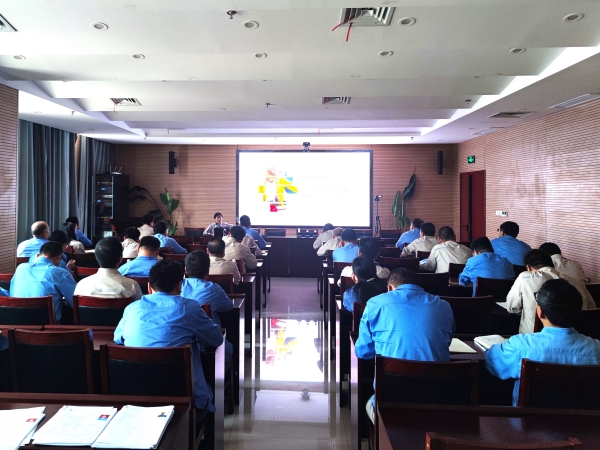 1724974381437051.jpeg 8月29日,彬州公司組織開展安全生產管理人員取證復審培訓.jpg