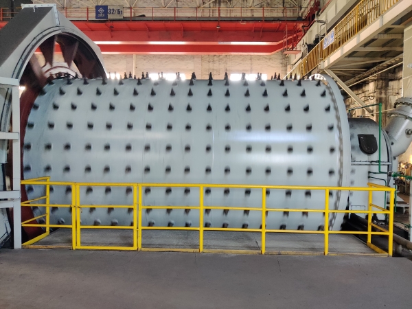 1724976922253737.jpeg 2024年8月29日,制氣車間磨煤機廠房,經過徹底革新后的棒磨機長周期運行現狀照片.jpg