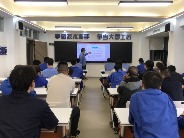 1729643187883132.jpeg 馬少龍正在講解應急處置要點2.jpg