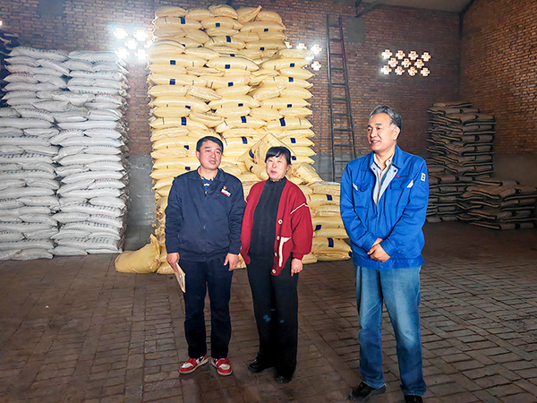 1732593311848943.jpeg 2024年10月運銷部人員在興平南市楊村楊柏農資xiaotu.jpg