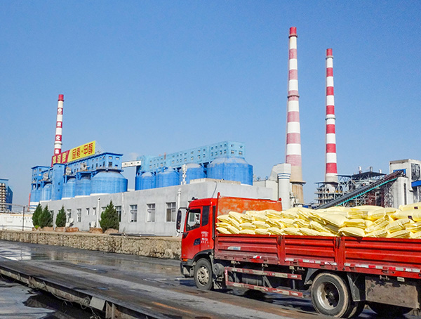 2024年國慶節運銷市場部尿素銷售忙  600.jpg