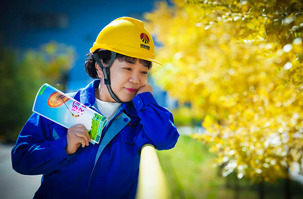 1735033755547878.jpeg 王黔瑋在彬州公司的個人照片.jpg