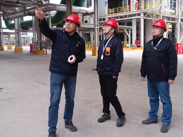 071741307596138245.jpg 公司領導帶隊檢查“兩會”期間安全生產工作.jpg