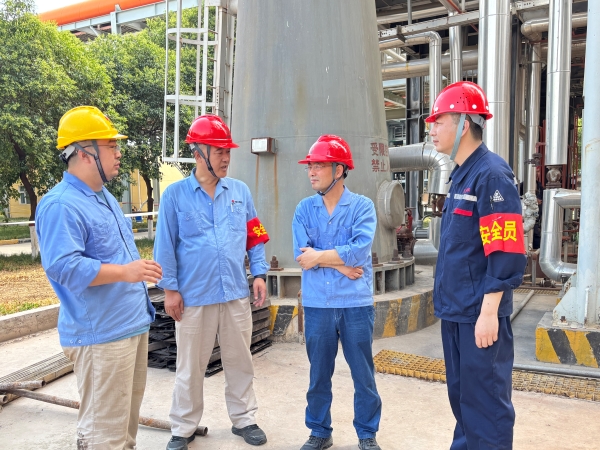 071751846458142167.jpg 馬總現(xiàn)場檢查照片.jpg