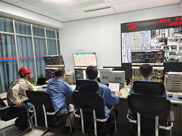 121752277902867798.jpg 4#鍋爐點火.jpg