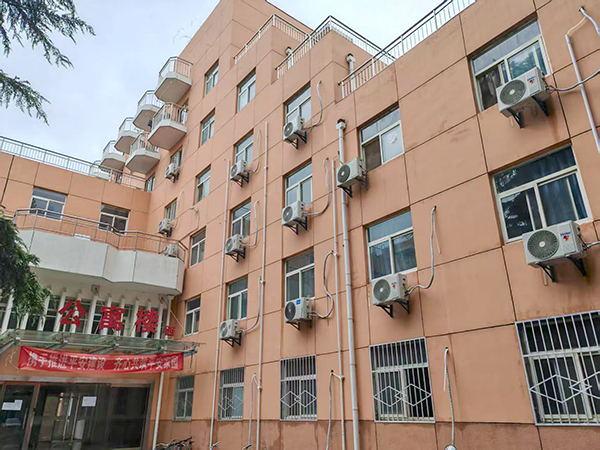 041756973589825642.jpg 金達(dá)公司完成空調(diào)安裝1.jpg